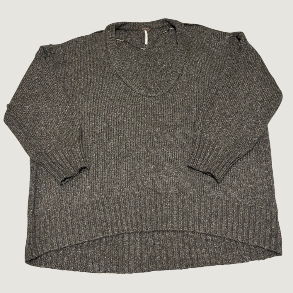 Free People V-Neck Sweater Women L Gray Excellent Ribbed High Low Boho